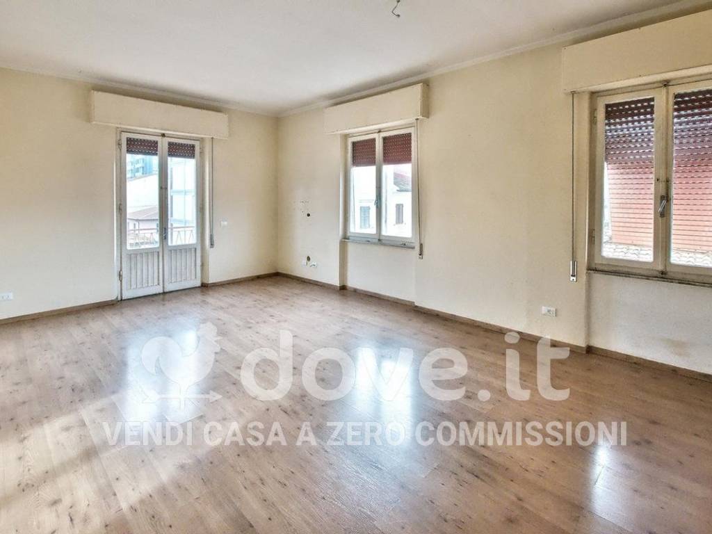 appartamento in vendita a Follonica