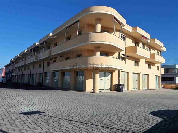 ufficio in vendita a Follonica