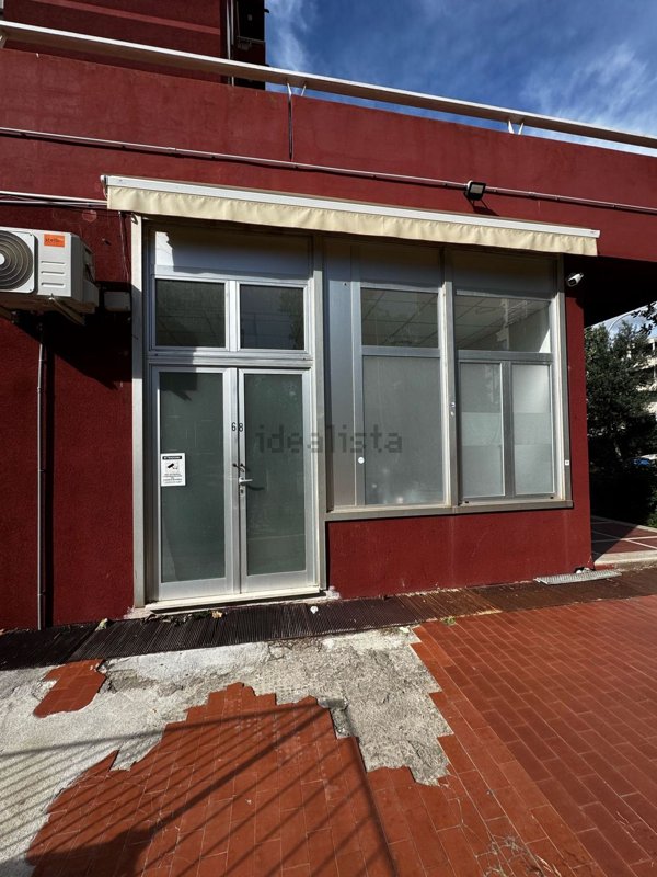 ufficio in vendita a Follonica