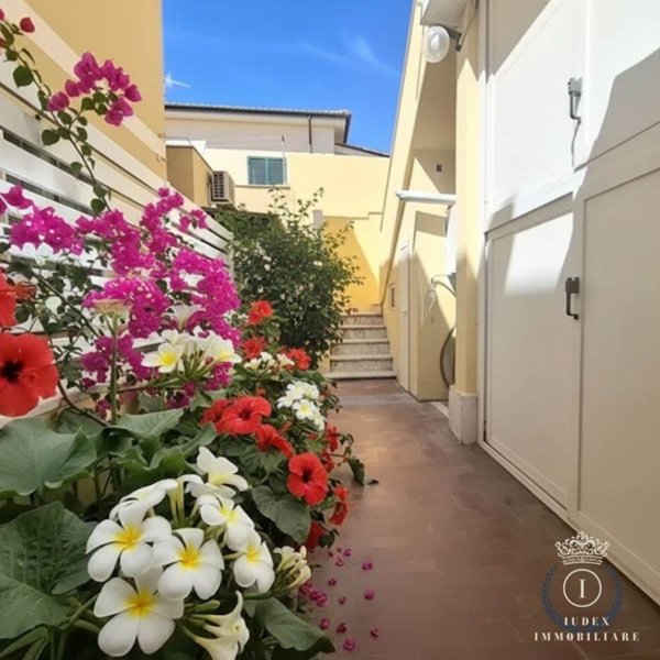 appartamento in vendita a Follonica