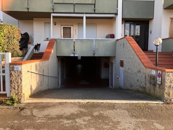 locale di sgombero in vendita a Follonica