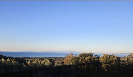 casa indipendente in vendita a Follonica