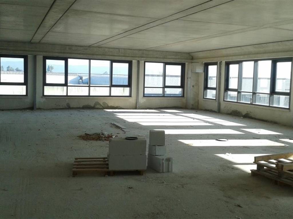 ufficio in vendita a Follonica