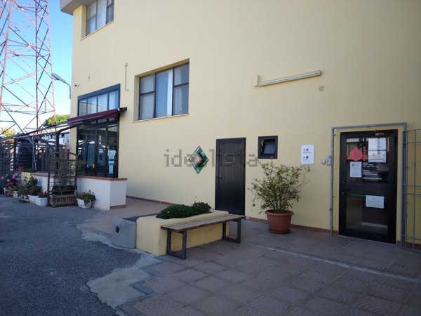 ufficio in vendita a Follonica