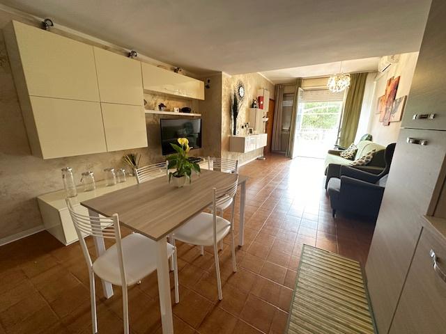 appartamento in vendita a Follonica