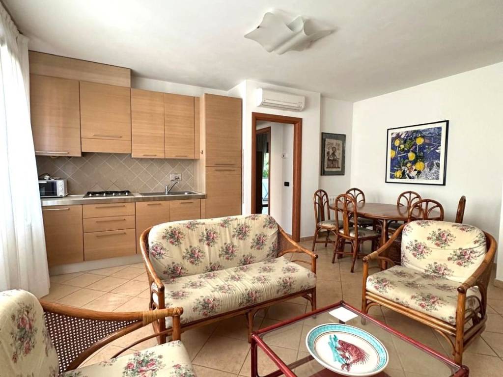 appartamento in vendita a Follonica