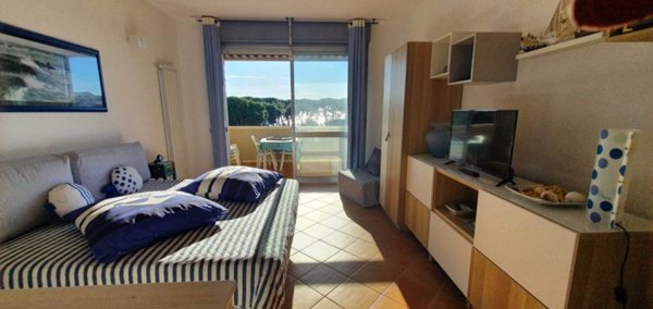 appartamento in vendita a Follonica