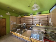 locale commerciale in vendita a Follonica