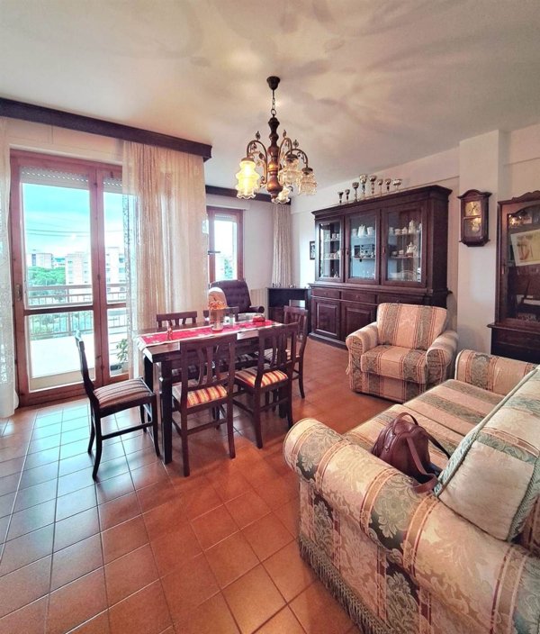 appartamento in vendita a Follonica