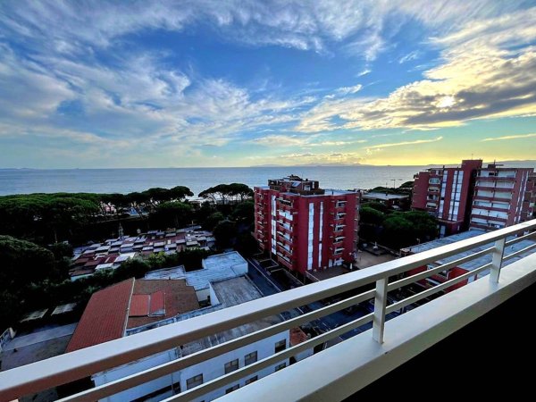 appartamento in vendita a Follonica