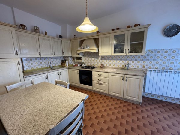 appartamento in vendita a Follonica