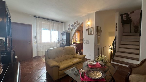 appartamento in vendita a Follonica