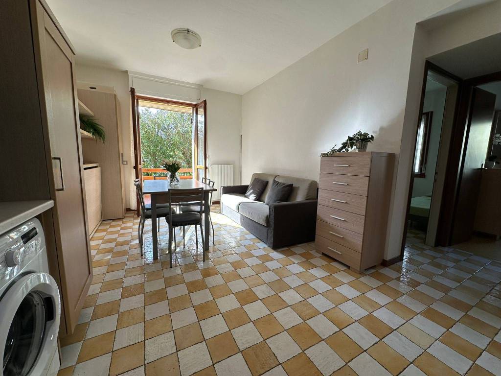 appartamento in vendita a Follonica