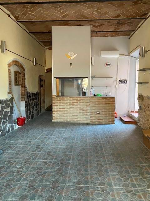 negozio in vendita a Follonica