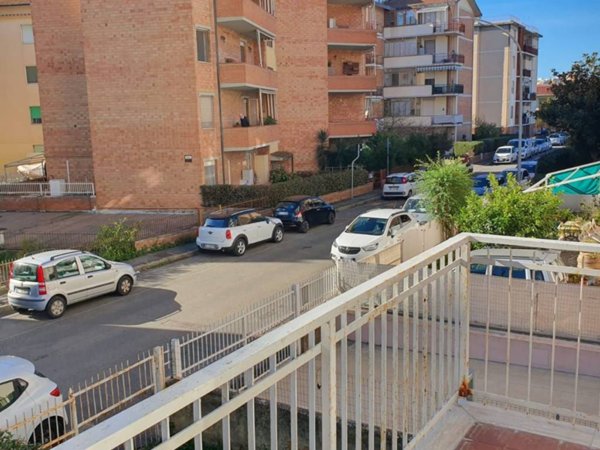 appartamento in vendita a Follonica
