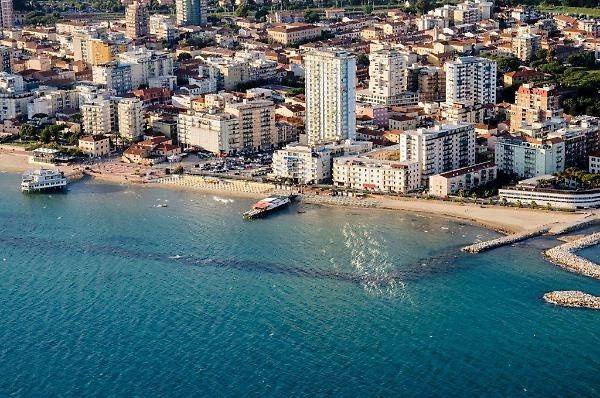 appartamento in vendita a Follonica