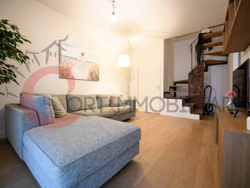 appartamento in vendita a Follonica