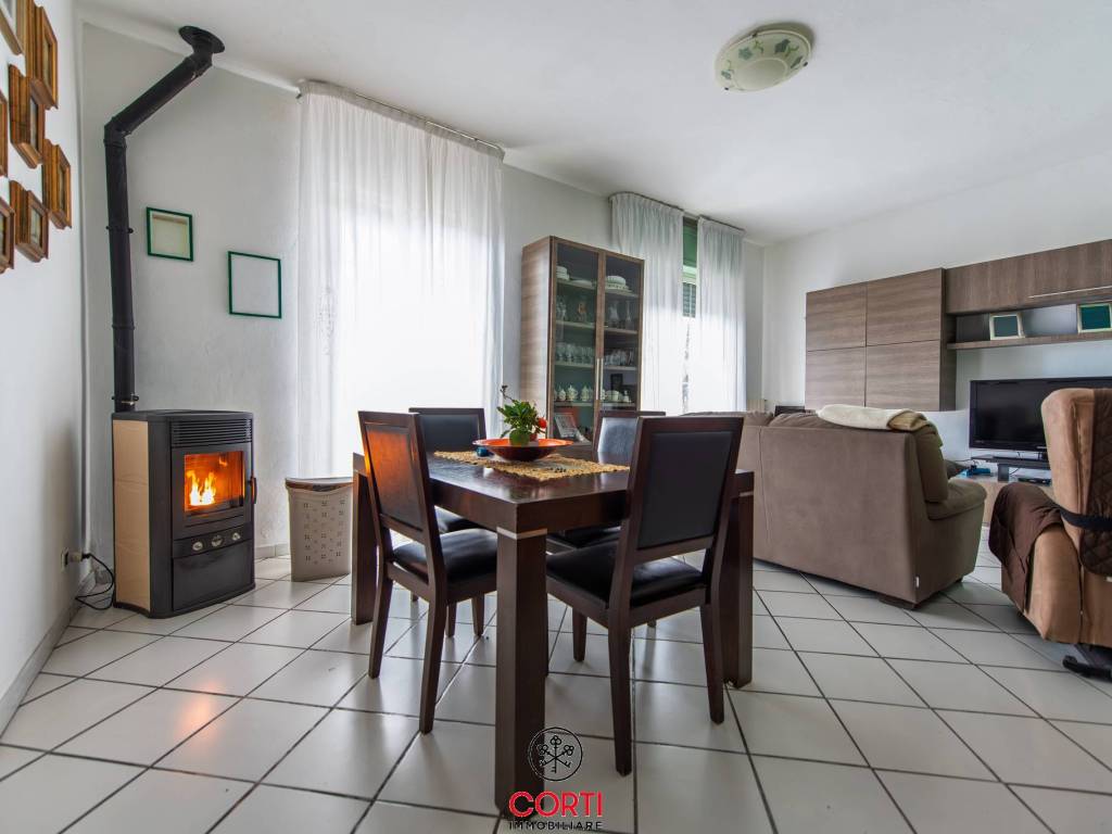 appartamento in vendita a Follonica