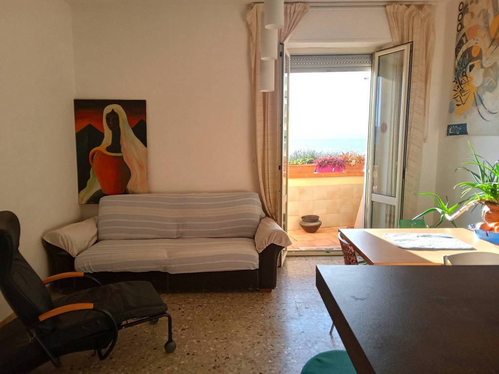 appartamento in vendita a Follonica