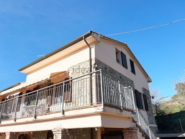 appartamento in vendita a Follonica