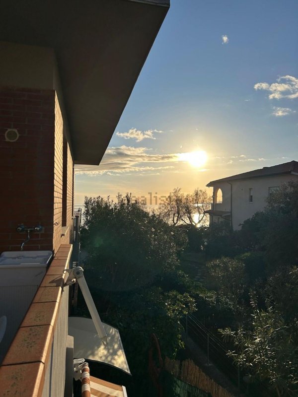 appartamento in vendita a Follonica