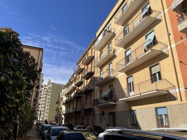 appartamento in vendita a Follonica
