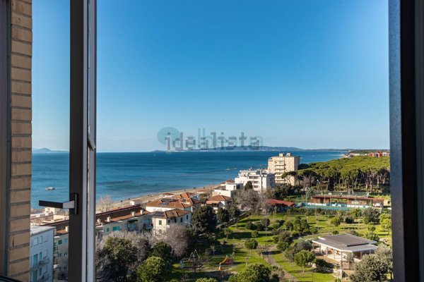 appartamento in vendita a Follonica