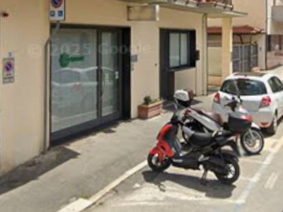 ufficio in vendita a Follonica