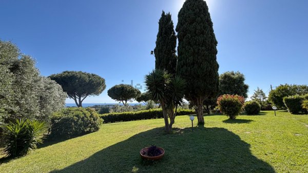 appartamento in vendita a Follonica