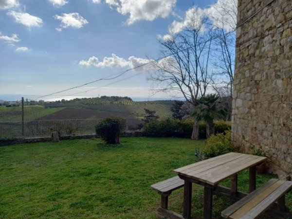 appartamento in vendita a Follonica