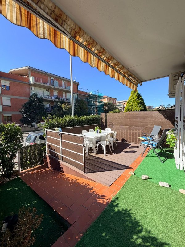 appartamento in vendita a Follonica