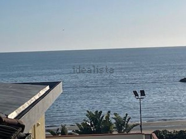 appartamento in vendita a Follonica in zona Prato Ranieri