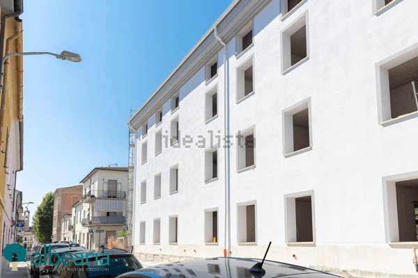 appartamento in vendita a Follonica