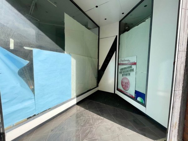 negozio in vendita a Follonica