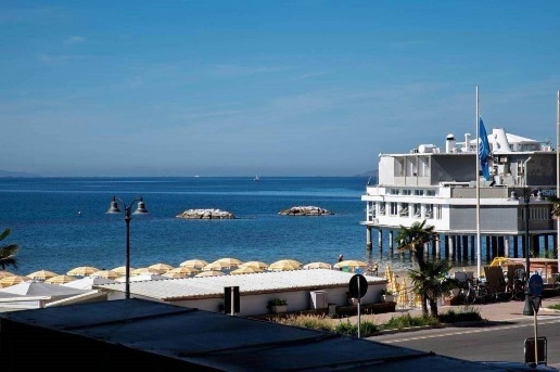 appartamento in vendita a Follonica