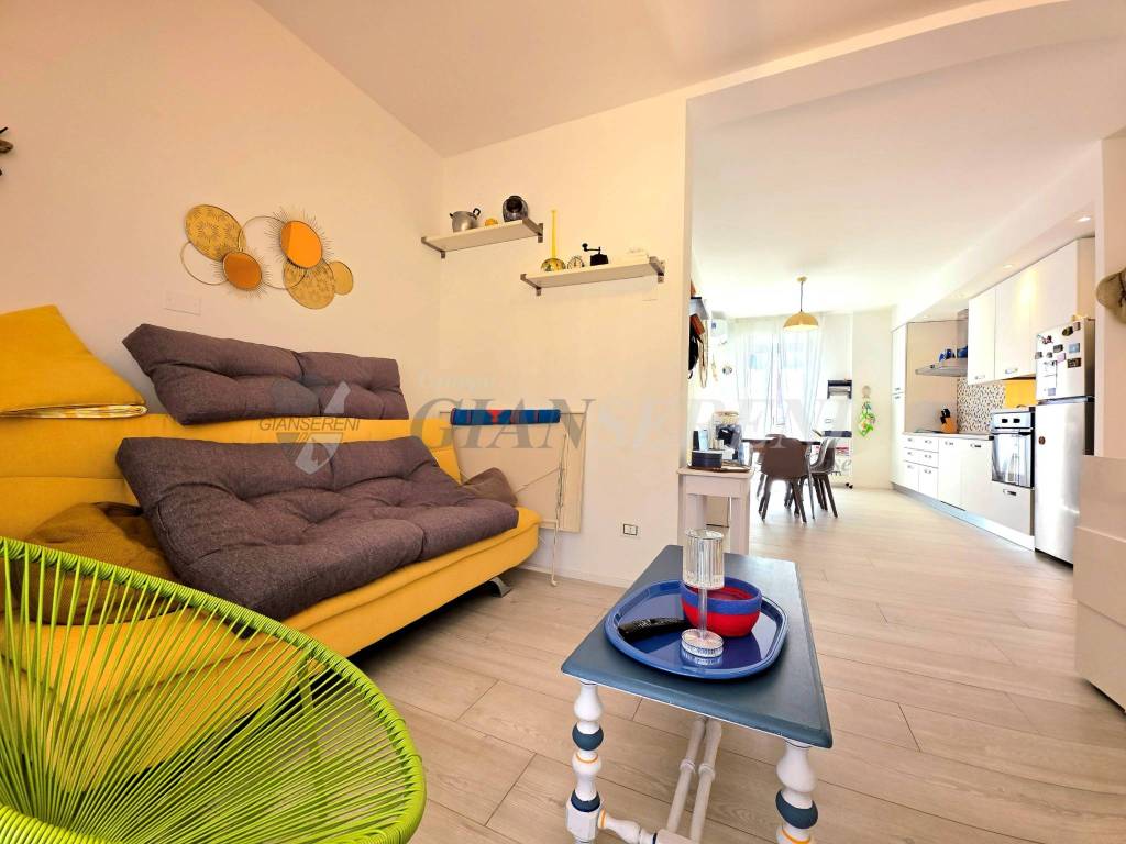 appartamento in vendita a Follonica