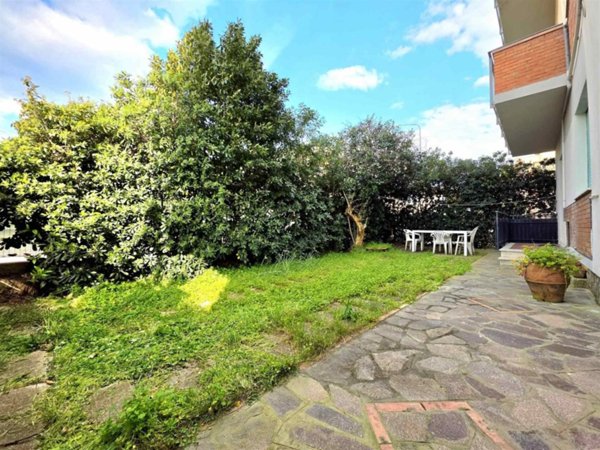 appartamento in vendita a Follonica