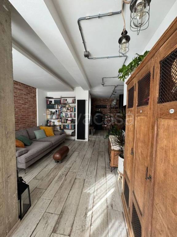 appartamento in vendita a Follonica