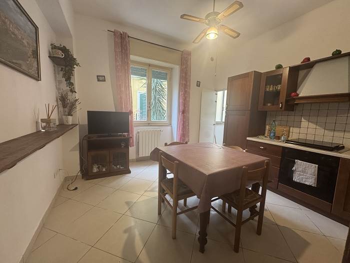 appartamento in vendita a Follonica