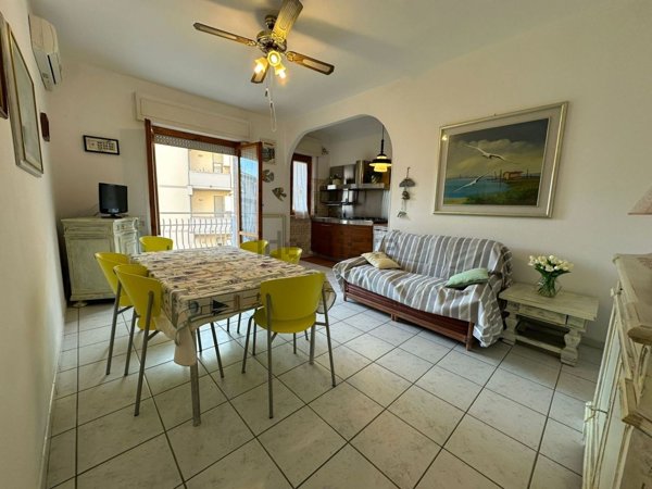 appartamento in vendita a Follonica