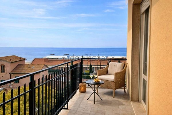 appartamento in vendita a Follonica