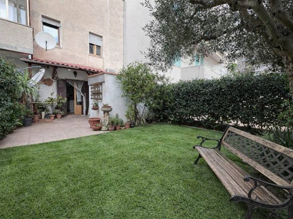 appartamento in vendita a Follonica