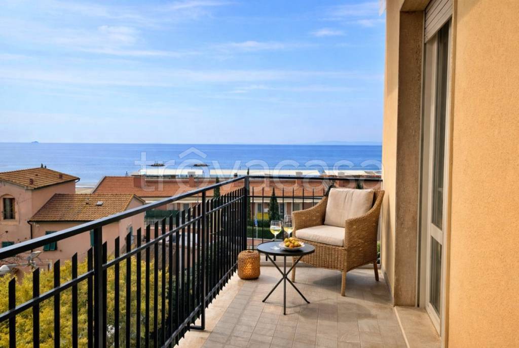 appartamento in vendita a Follonica