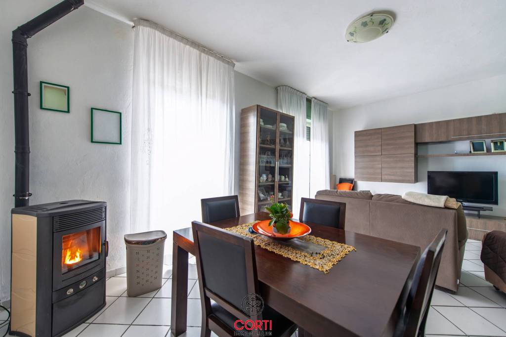 appartamento in vendita a Follonica