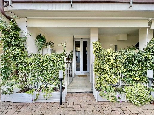 appartamento in vendita a Follonica