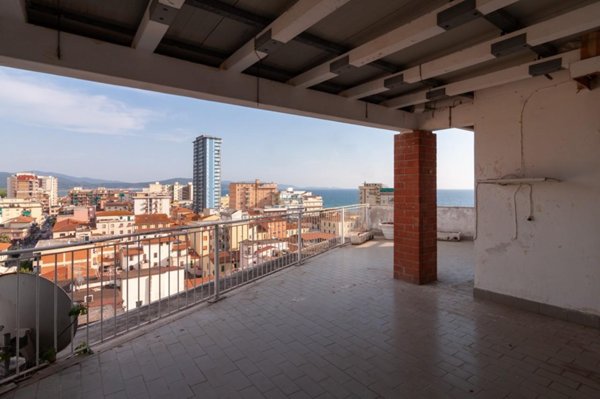 appartamento in vendita a Follonica