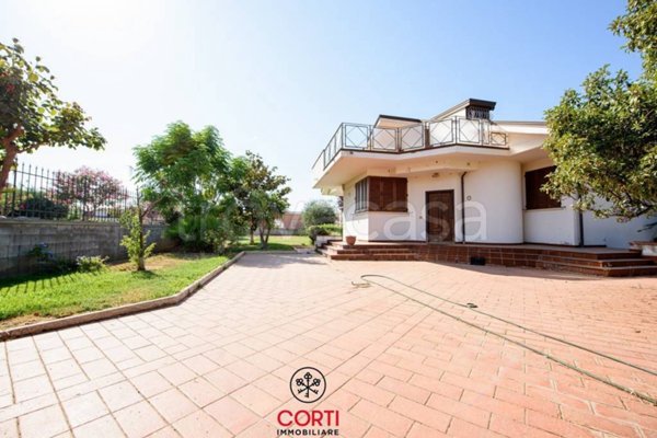 casa indipendente in vendita a Follonica