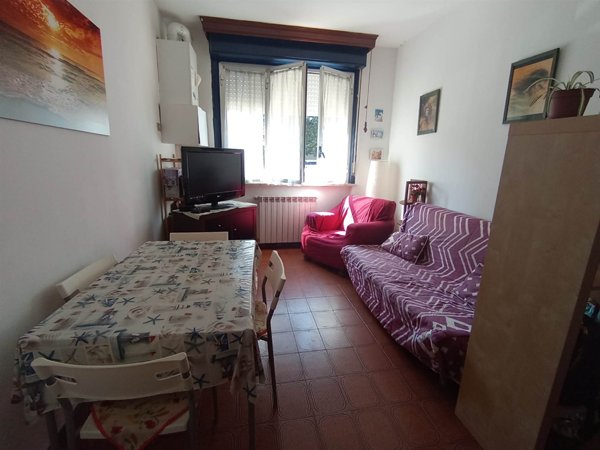 appartamento in vendita a Follonica in zona Prato Ranieri