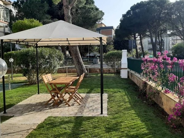 appartamento in vendita a Follonica