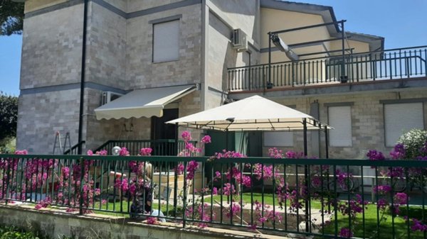 appartamento in vendita a Follonica